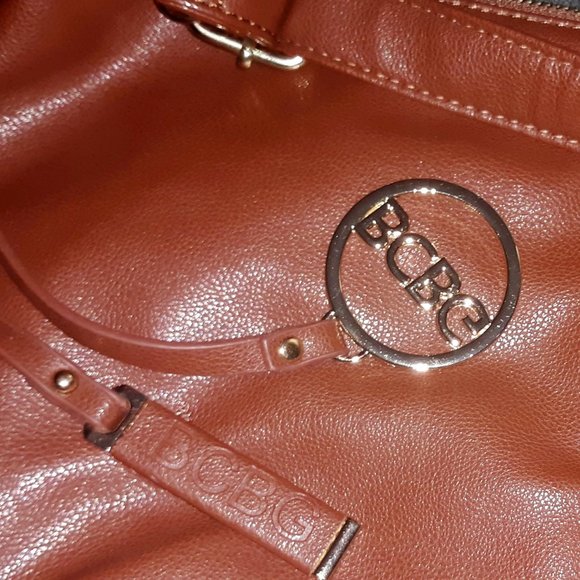 BCBG Brown Hobo Bag w Gold Hardware EUC - Picture 2 of 5